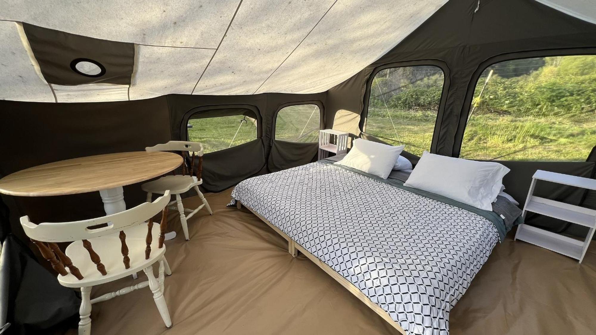 Vista Glamping Tent